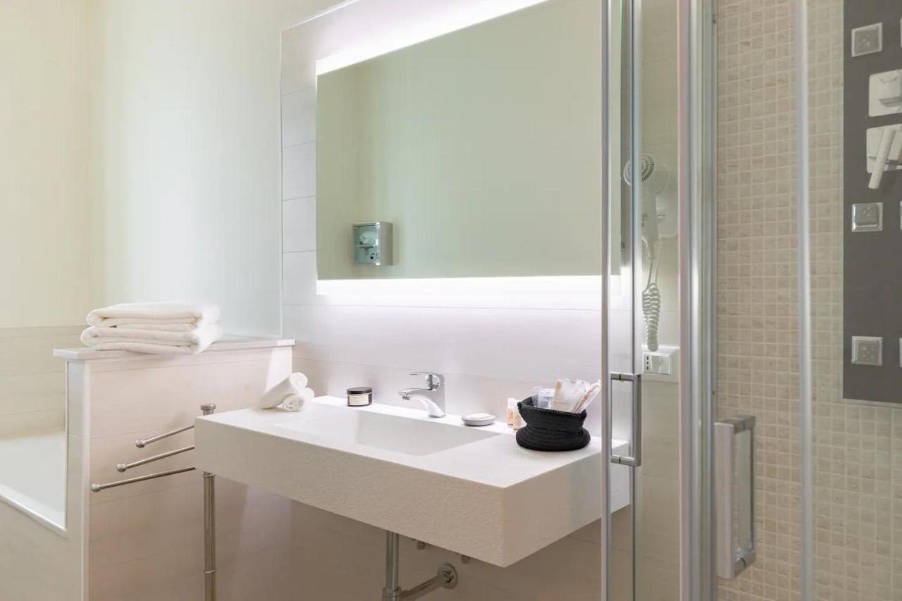 Saint Paul Relais **** Hotel San Paolo Solbrito Екстериор снимка